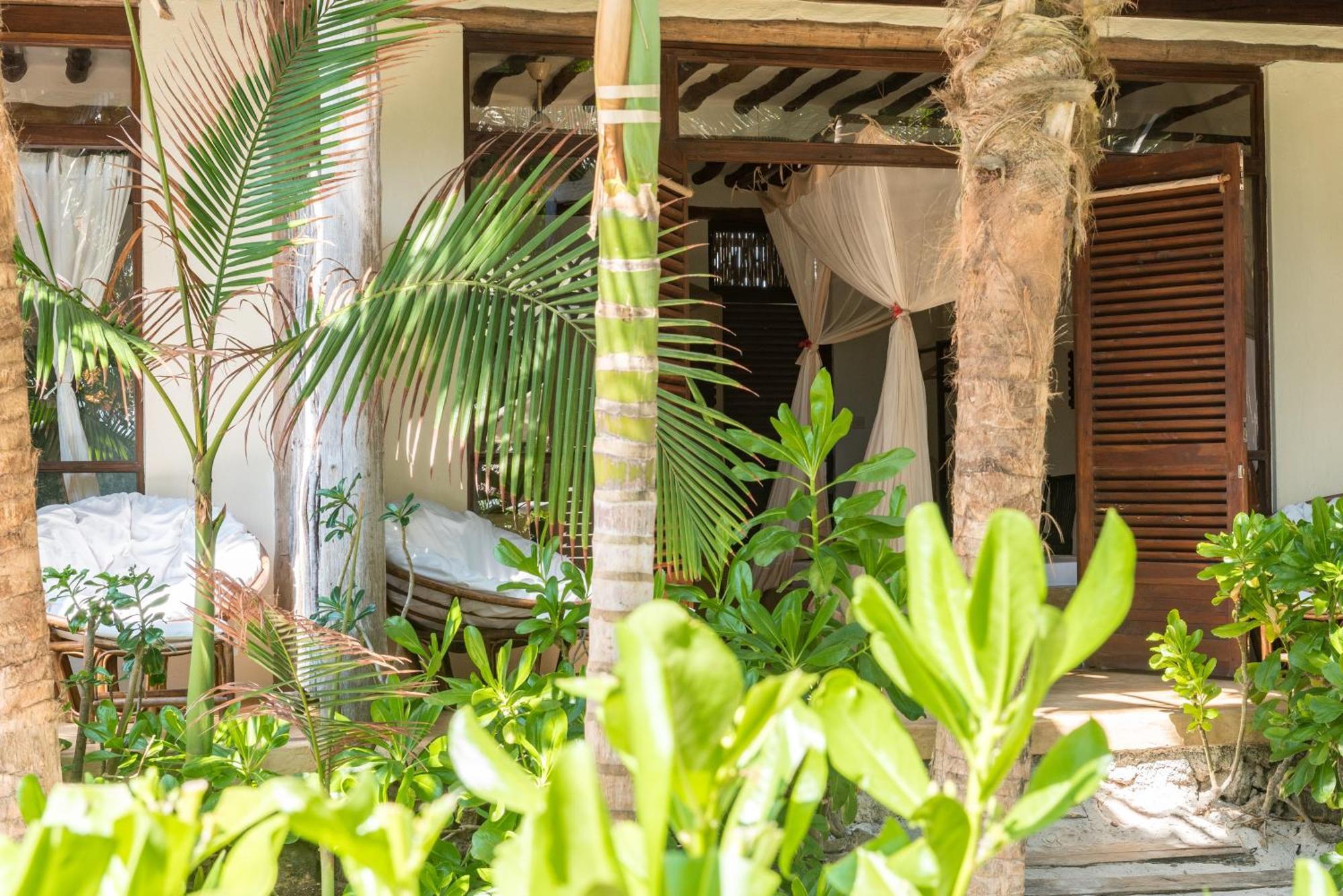Sunshine Azure Zanzibar Hotel 4*